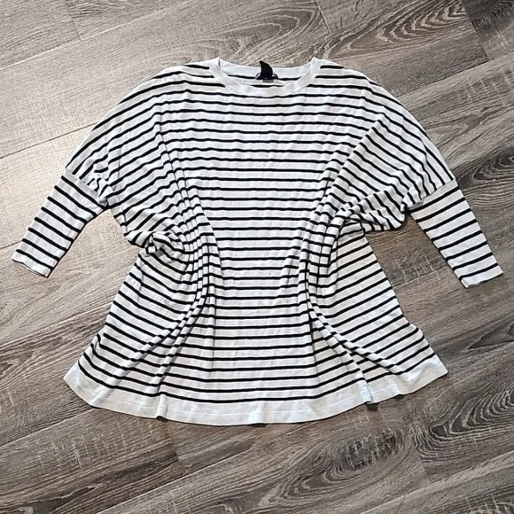 🦩 H&M oversized Striped sweater 🦩